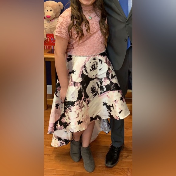 Gorgeous Speechless Kids youth high low floral dress size 18.5 - Picture 3 of 16